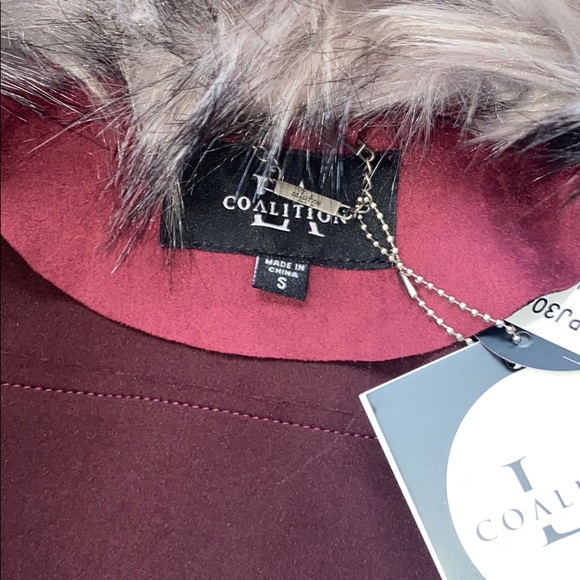 Faux Fur Jacket - Picture 3 of 6